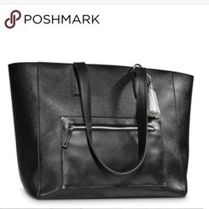 🖤NWT 🖤Black Tote 👜